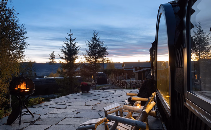 Overnatting i Igloohut