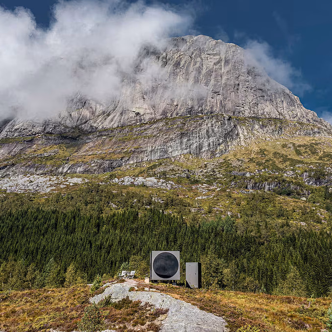 Storehesten Panorama Birdbox