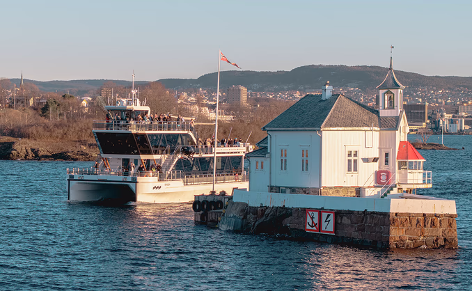 Oslofjorden silent cruise