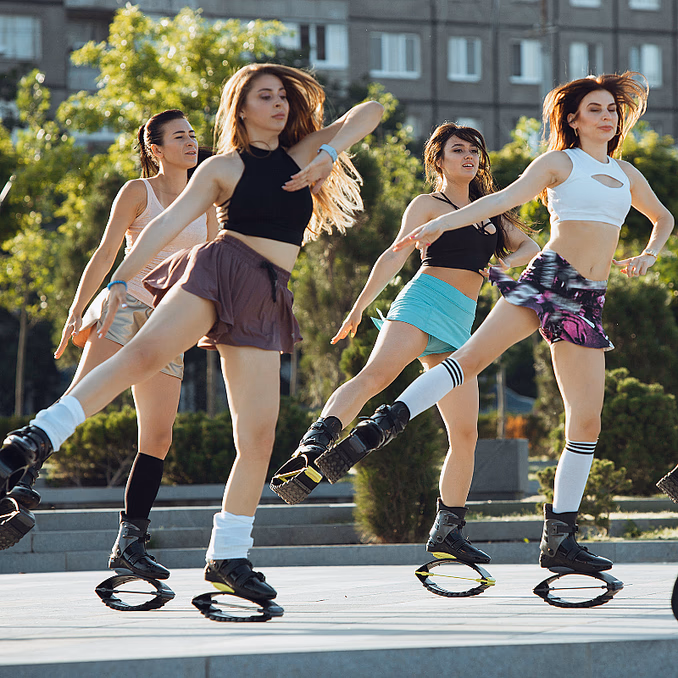 Kangoo Jumps for to