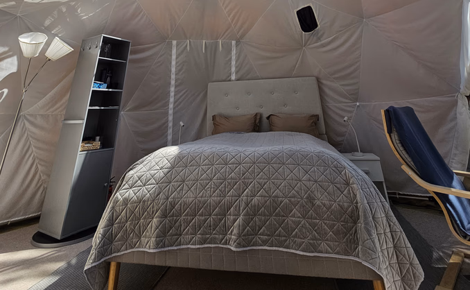 Dome, jacuzzi & sauna