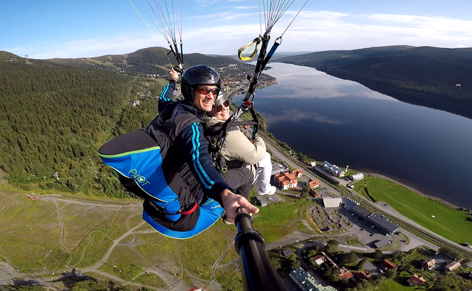 Paragliding tandem