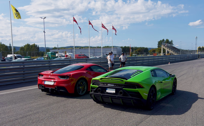 Kjør Lamborghini på racerbane