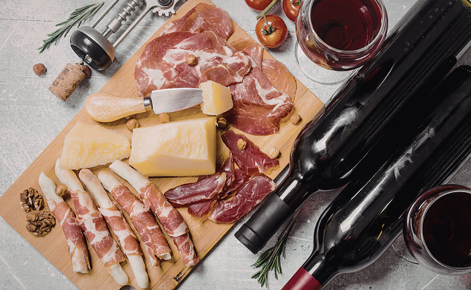 Vinsmaking med ost og spekemat