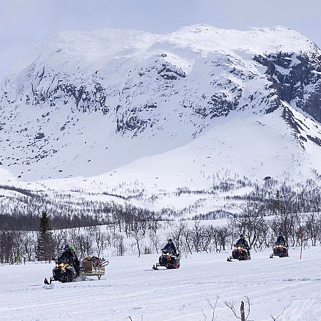 Snøscootersafari