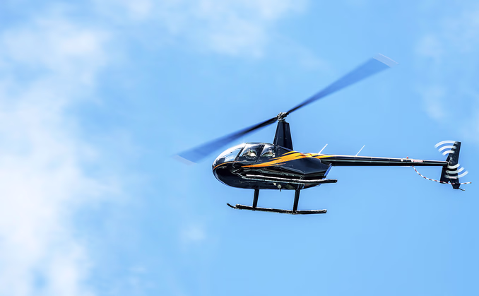 Helikopterleksjon og prøveflyging