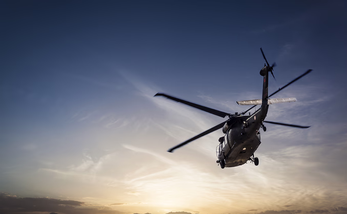 Helikopterleksjon og prøveflyging