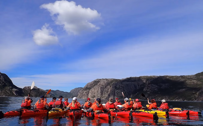 Lysefjorden guidet kajakktur