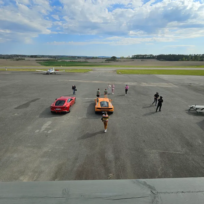 Ferrari vs Lamborghini Speedtest