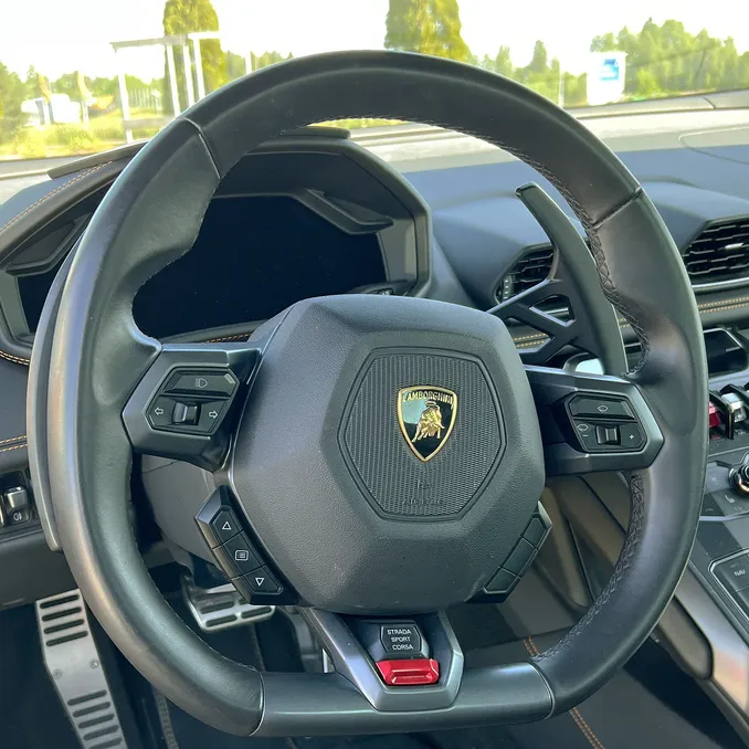 Kjør Lamborghini