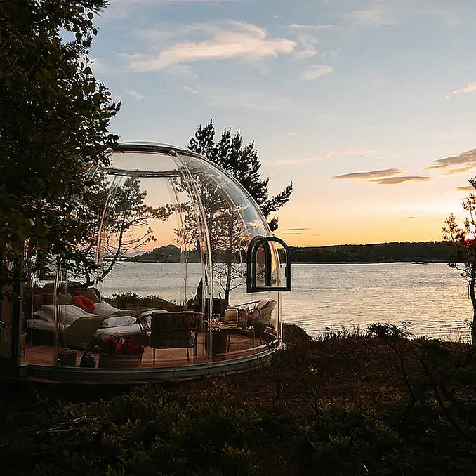 Dome Glamping