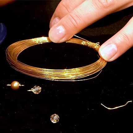 Smykkekurs i å lage egne smykker