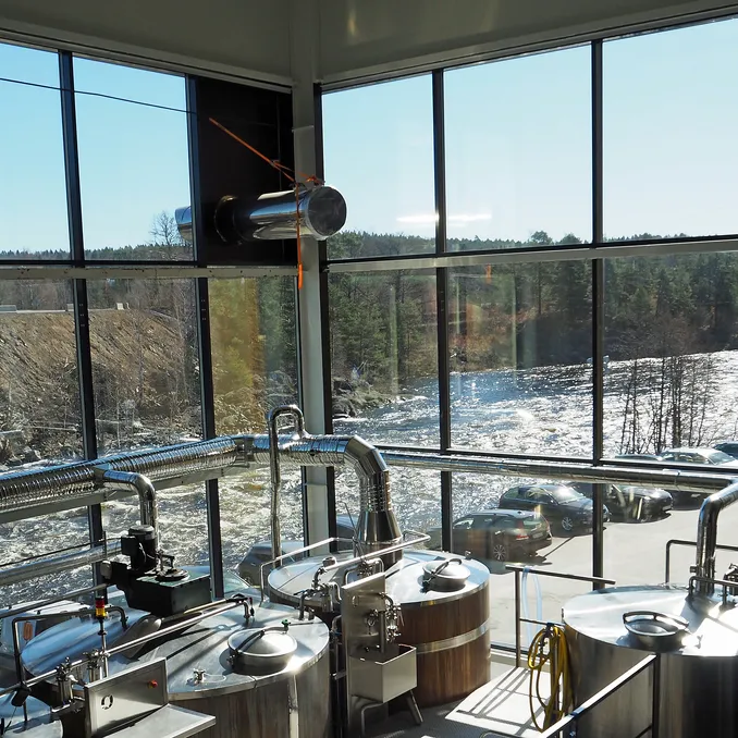 Nøgne Ø ølsmaking og bryggeriomvisning