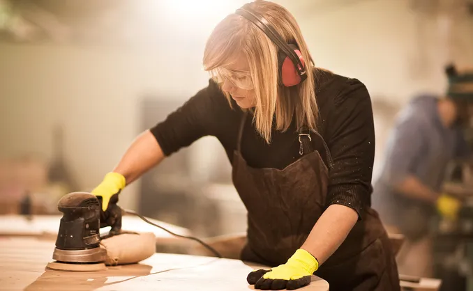 Snekkerkurs for jenter