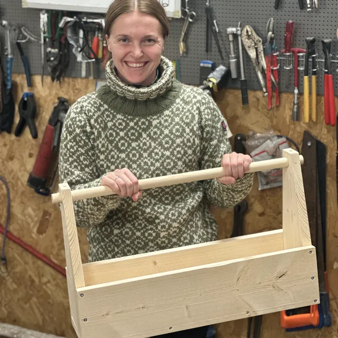 Snekkerkurs for jenter