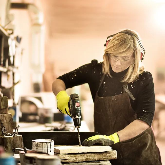 Snekkerkurs for jenter