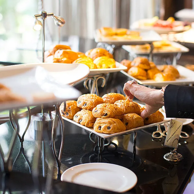 Hotellfrokost for to