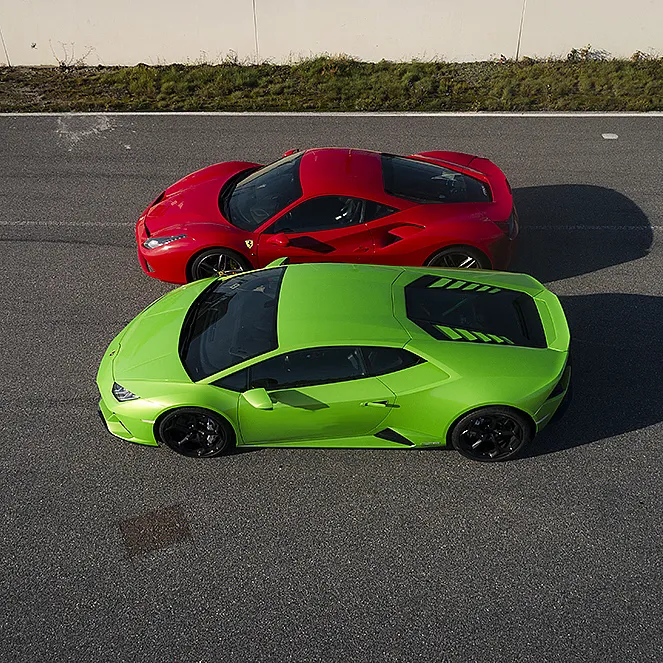 Kjør Lamborghini & Ferrari på racerbane