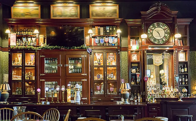 En kveld på whiskybar for to