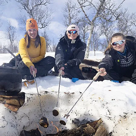 Snøscootersafari for to heldag