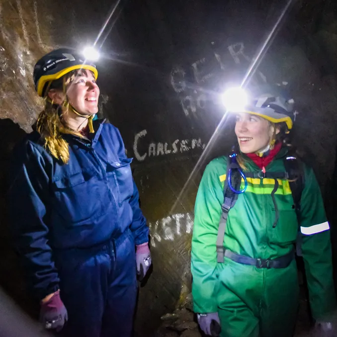 Grottetur i Øyfjellgrotta