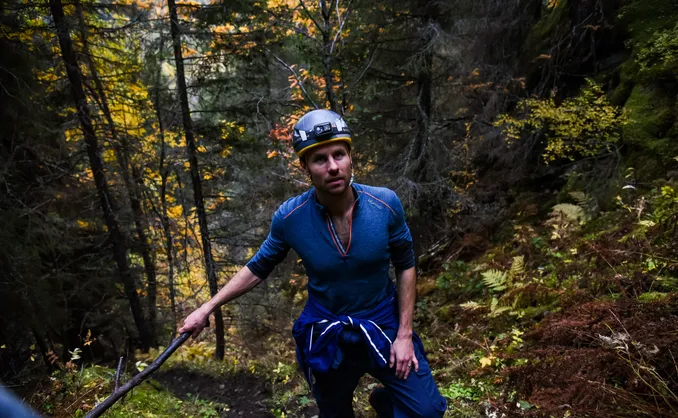 Grottetur i Øyfjellgrotta