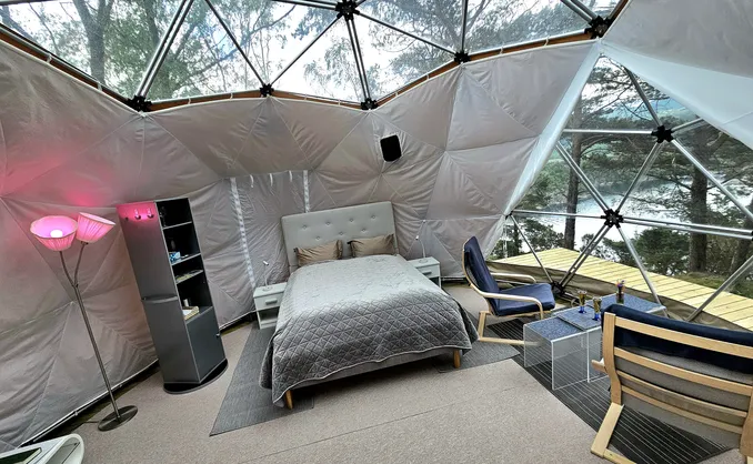 Dome, jacuzzi & sauna