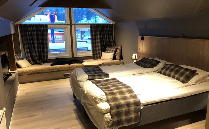 Overnatting, dresin, treretters og ølsmaking