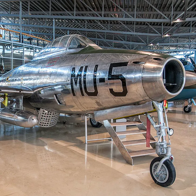 Forsvarets flysamling for to