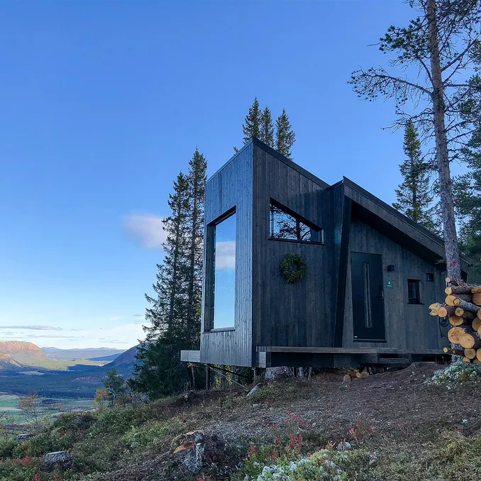 Natt i fjelltopphytte