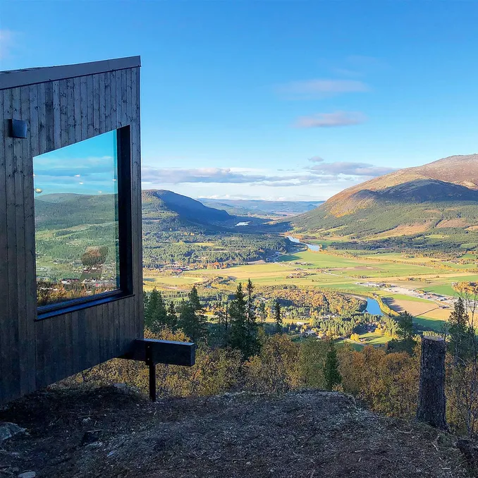 Natt i fjelltopphytte