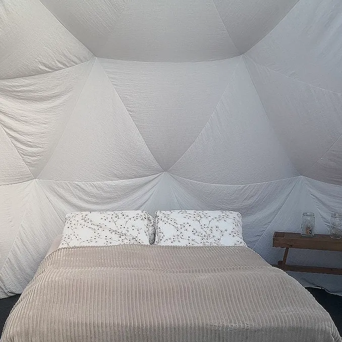 Dome Glamping & alpakkavandring