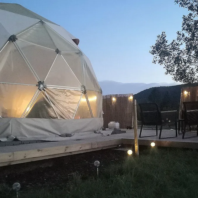 Dome Glamping & alpakkavandring