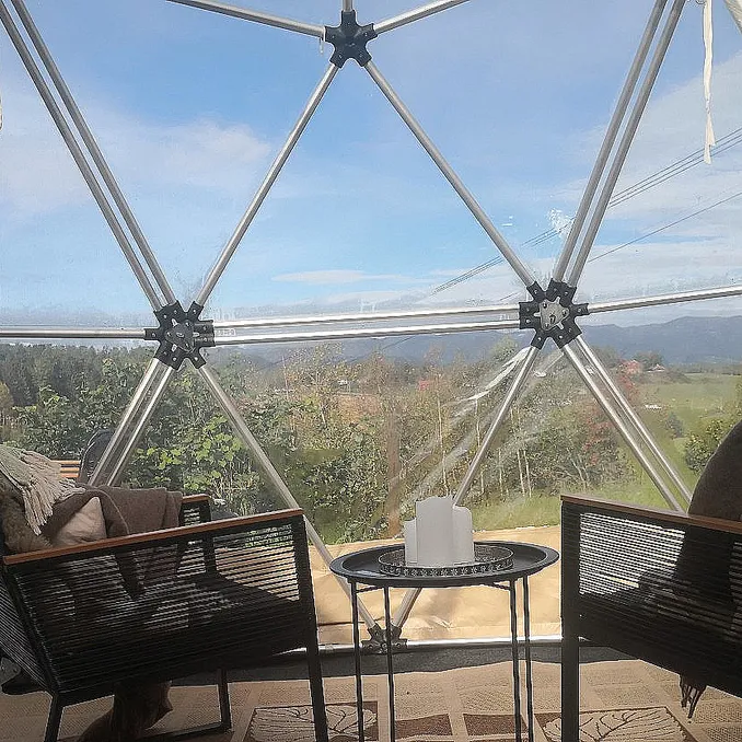 Dome Glamping & alpakkavandring