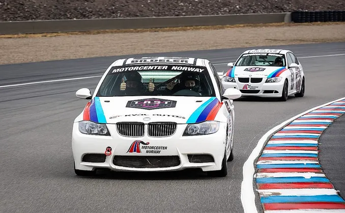 Kjør BMW på racerbane