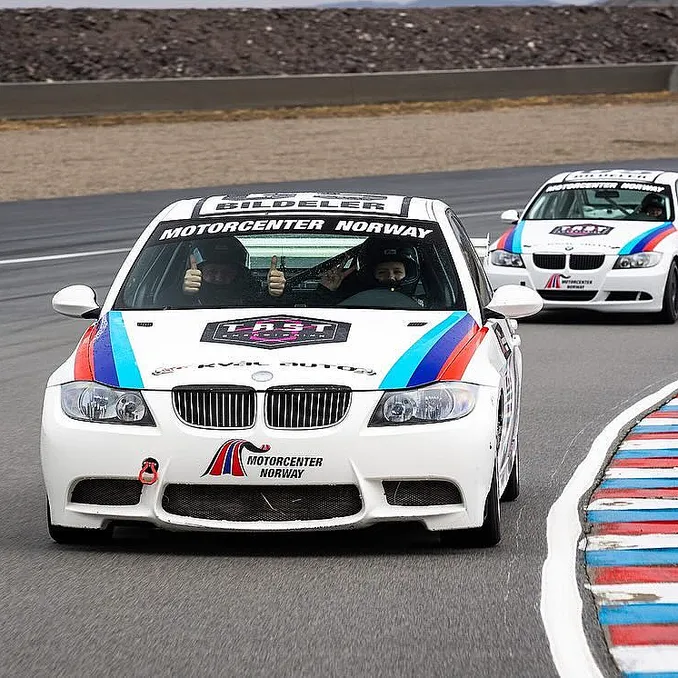 Kjør BMW på racerbane