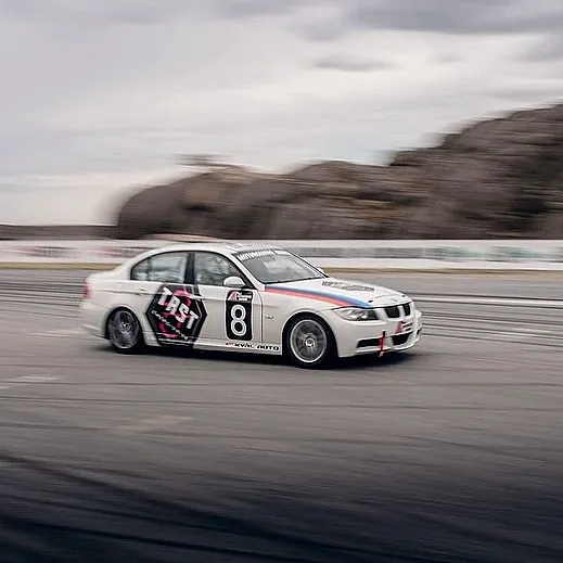Kjør BMW på racerbane
