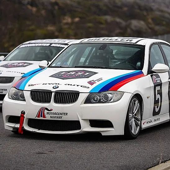 Kjør BMW på racerbane