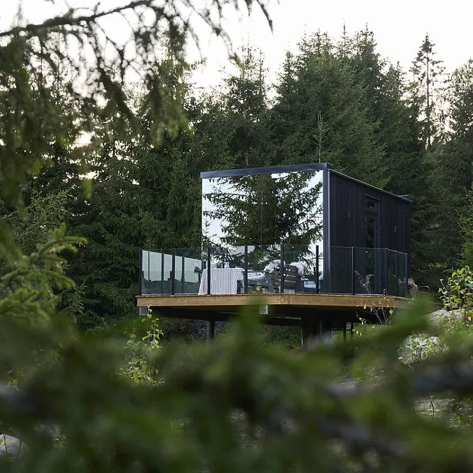 Mirror Cabin