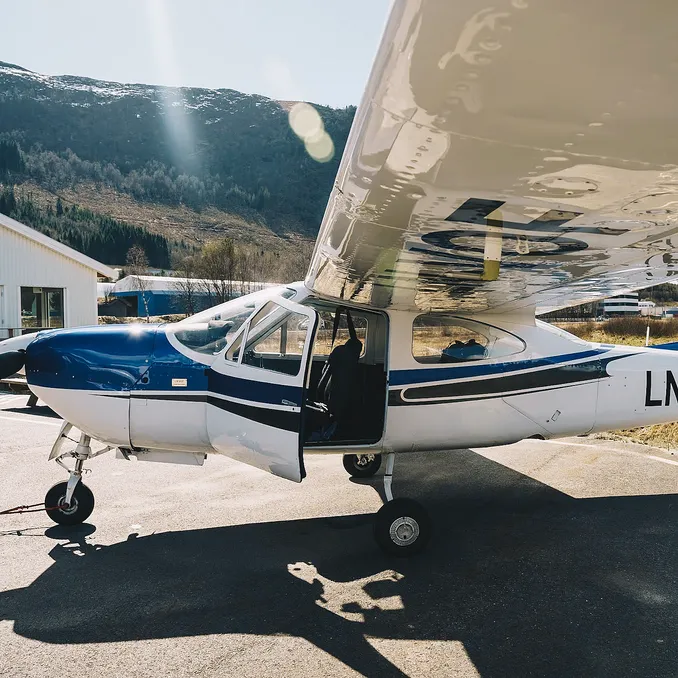 Rundflyging og introduksjonstur