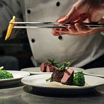 Restaurantbesøk for to