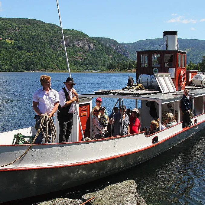 Familiecruise på dampskip