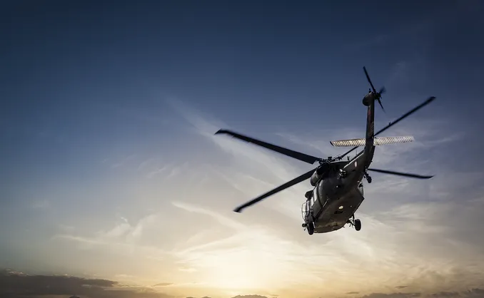 Helikopterleksjon og prøveflyging