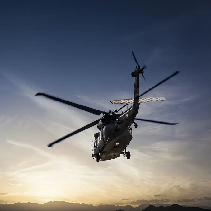 Helikopterleksjon og prøveflyging