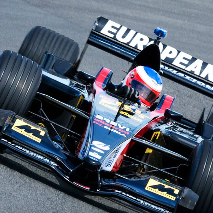 Supersportsbil og racing