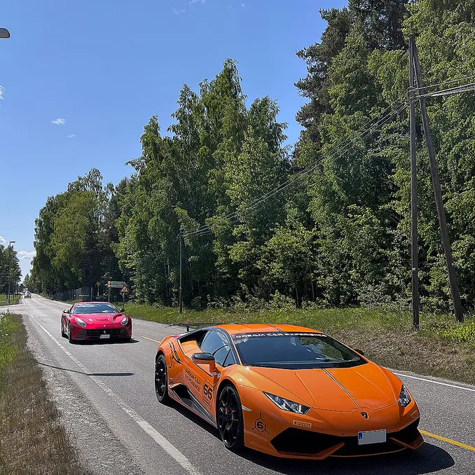 Supersportsbil og racing