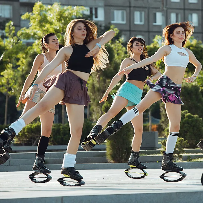 Kangoo Jumps for to