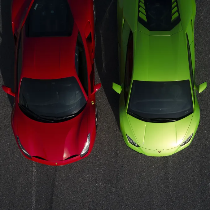 Kjør Lamborghini & Ferrari på racerbane
