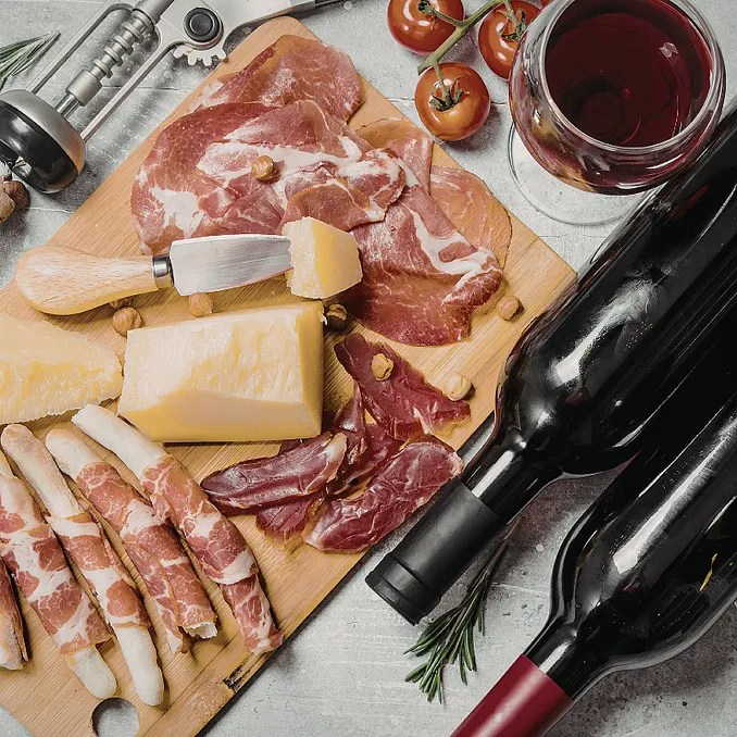 Vinsmaking med ost og spekemat