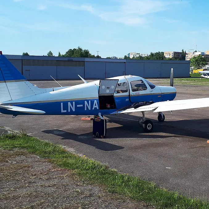 Flyleksjon og pilot for en dag deluxe